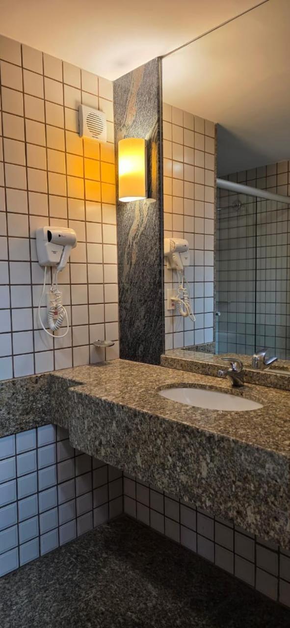 Hotel Grand Mercure Flat Particular Com Varanda, Garagem E Wi-Fi Бразиліа Екстер'єр фото